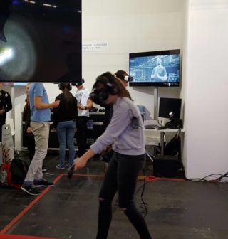 Virtual-Reality-Brillen auf der Buchmesse, Halle 4.1