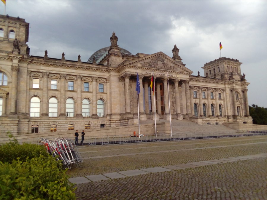 Der Bundestag entscheidet über das endgültige Verbot geschlechtsangleichender Operationen Intersexueller Kinder. Quelle: Helene Ruf